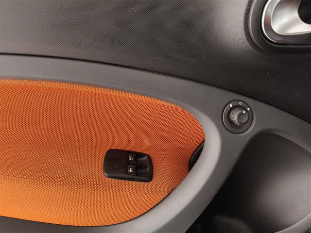 SMART Fortwo 00189151_VO38023507