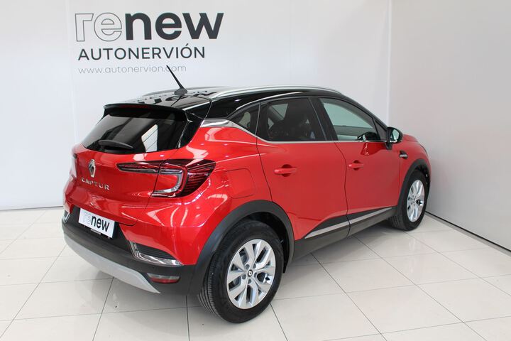 Outside Captur  Rojo