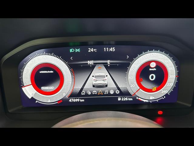 NISSAN Qashqai 04998253_VO38013058