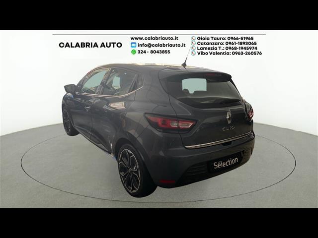 RENAULT Clio 00006478_VO38033579