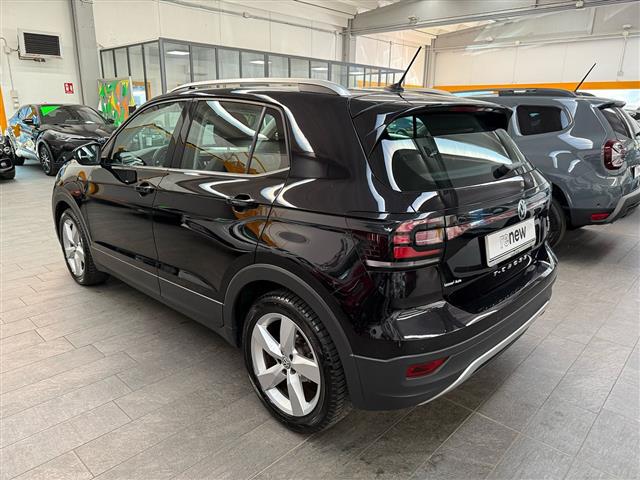 VOLKSWAGEN T Cross 2019 00016136_VO38023184