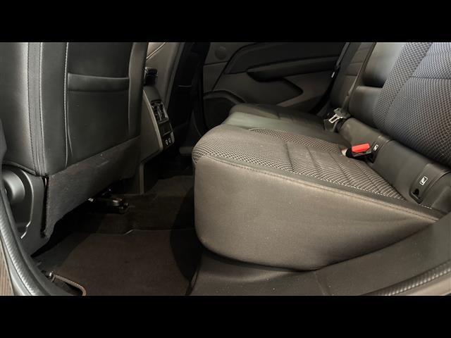 RENAULT Arkana 04998183_VO38013058