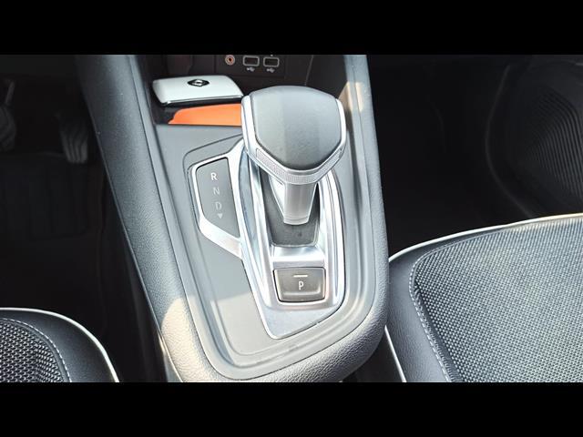 RENAULT Captur II 2019 00024042_VO38013404