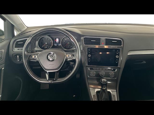 VOLKSWAGEN Golf VII 2017 5p 00015703_VO38043670