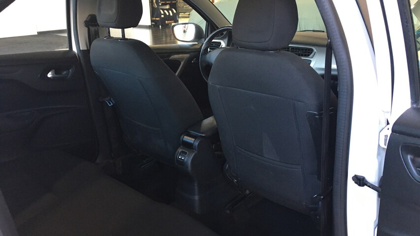 Inside C-Elysée Diesel  Blanco Banquise