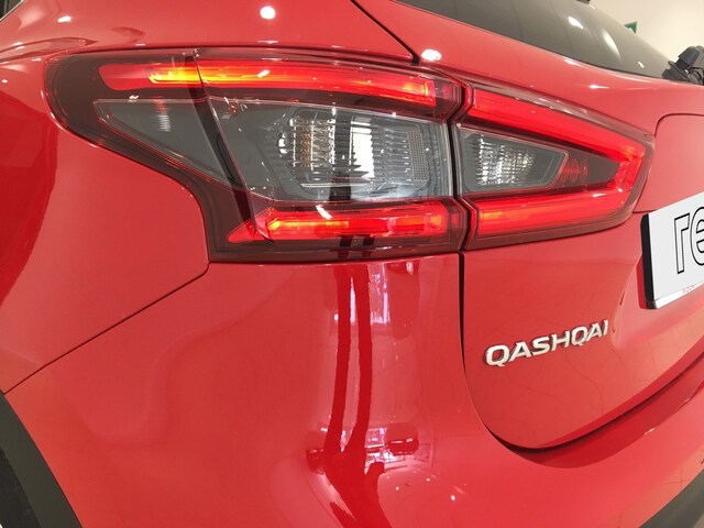 Inside Qashqai Diesel  Rojo Sóildo