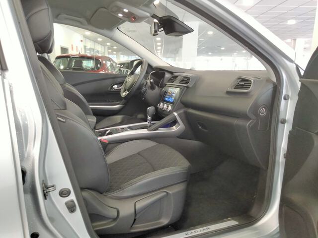 Inside Kadjar  gris highland