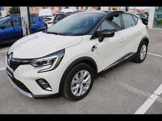 RENAULT Captur 00552601_VO38013066