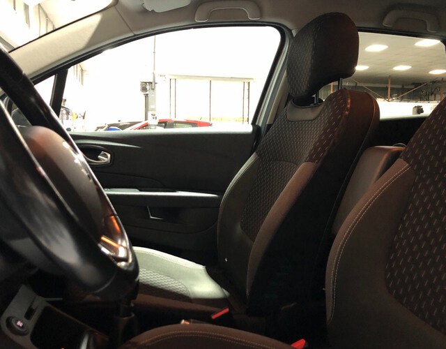 Inside Captur  Gris