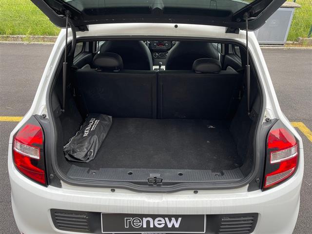 RENAULT Twingo 00384162_VO38023217
