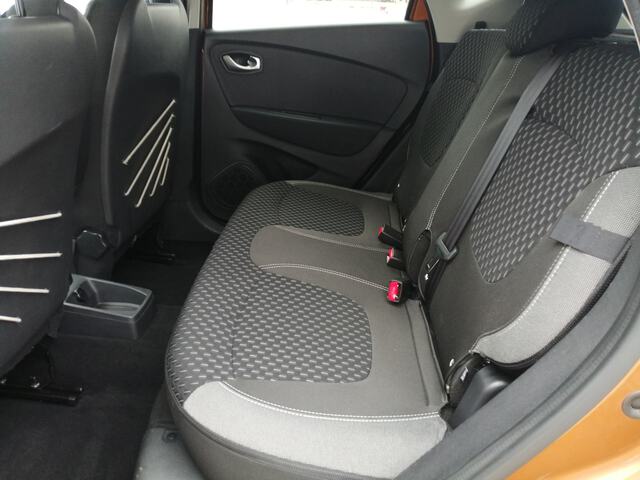 Inside Captur  Naranja Atakama