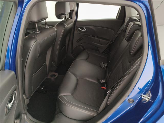 RENAULT Clio Sporter 00188529_VO38023507