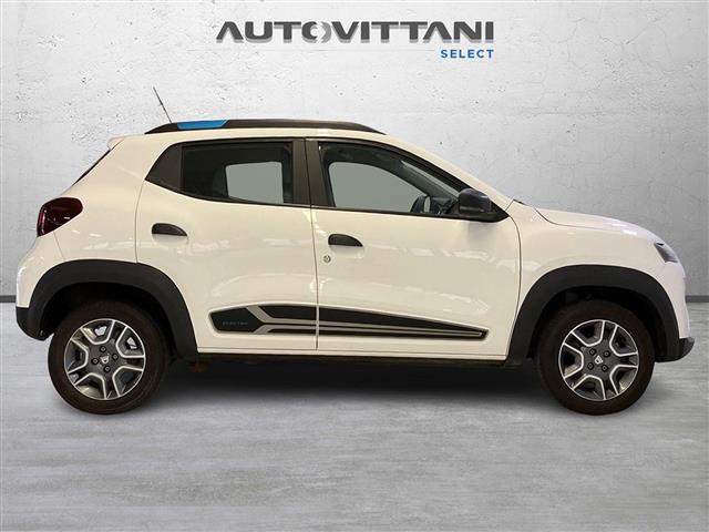 DACIA Spring 00985567_VO38023207