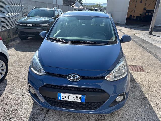 HYUNDAI i10 00513640_VO38013563