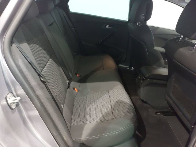 Inside 508 Diesel  Gris
