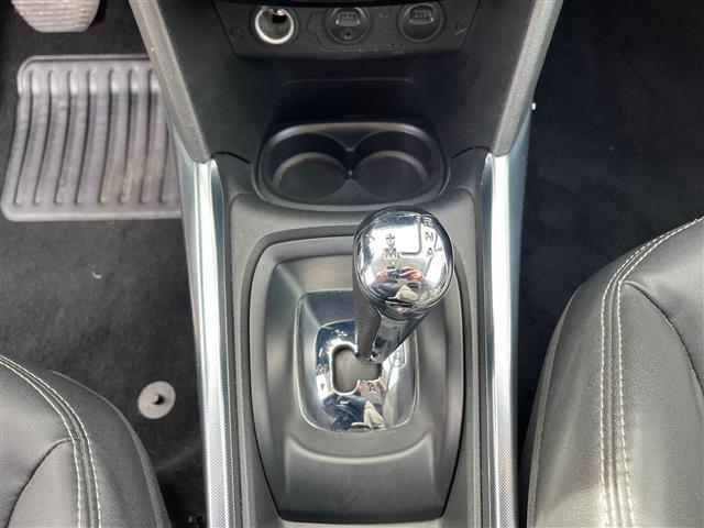 PEUGEOT 2008 02641210_VO38043366