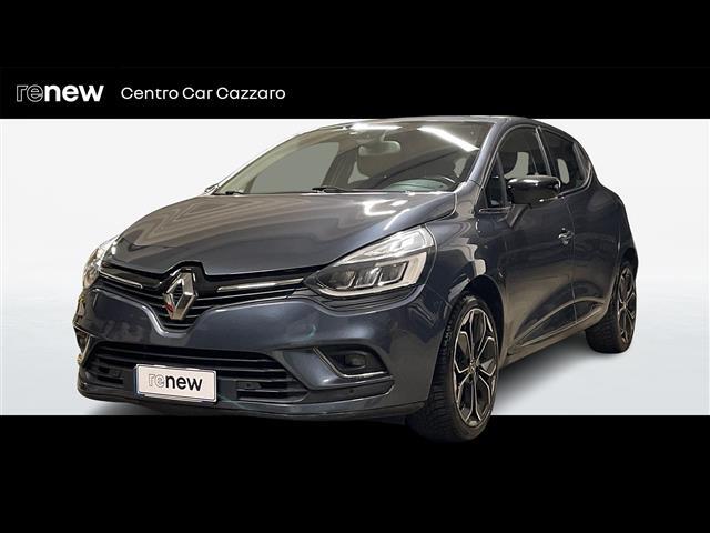 RENAULT Clio 00427898_VO38023217