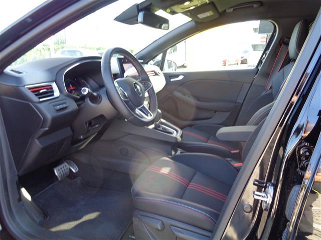 RENAULT Clio 00917988_VO38013498