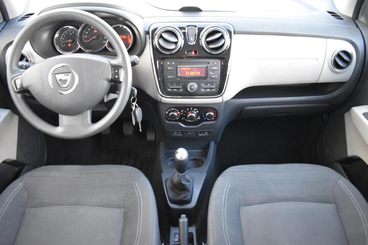 Inside Lodgy  GRIS