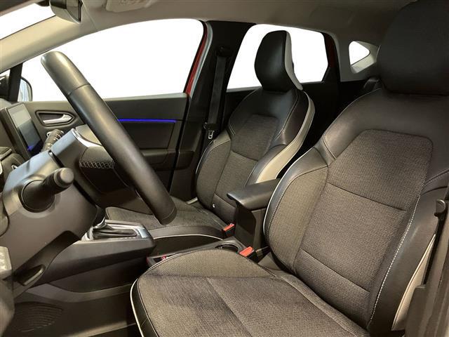 RENAULT Captur 00984921_VO38023207