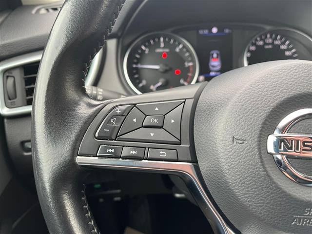 NISSAN Qashqai 02641239_VO38043366
