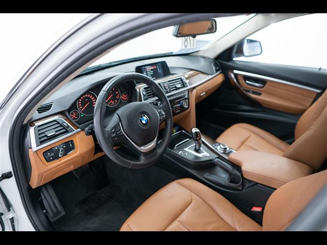 BMW Serie 3 40001522_VO38053400