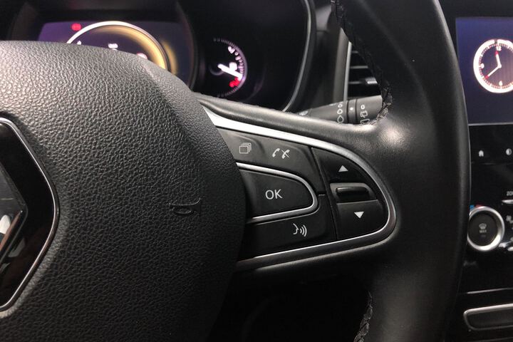 Inside Talisman Sport Tourer Diesel  Gris
