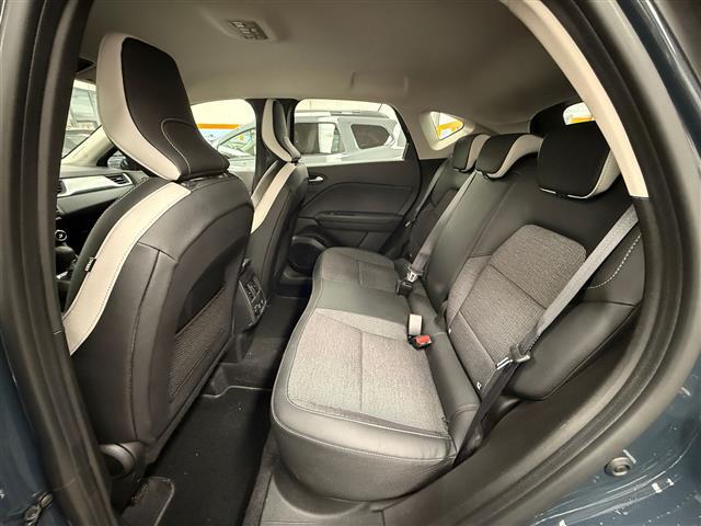 RENAULT Captur II 2019 00016103_VO38023184