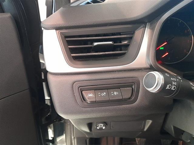 RENAULT Captur 00015855_VO38023184