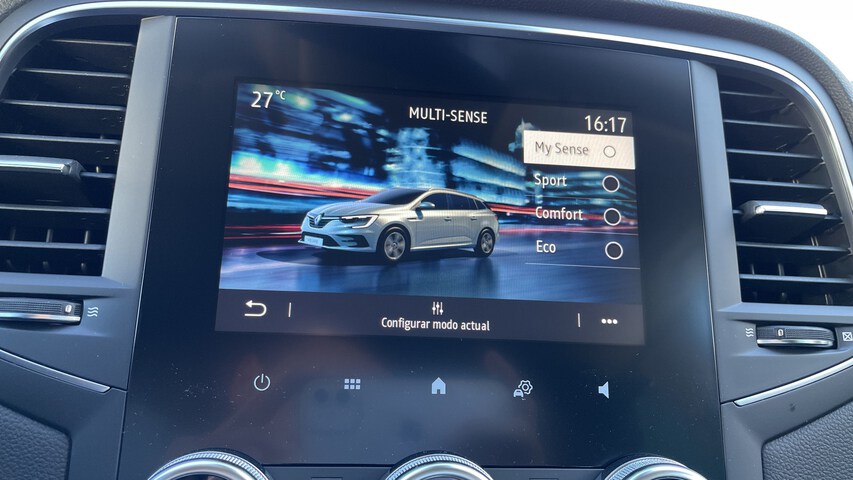 Inside Mégane Sport Tourer  Azul Cosmos