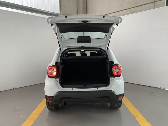 Inside Duster Diesel  Blanco Glaciar
