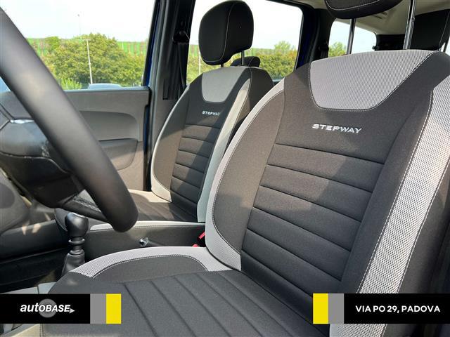 DACIA Lodgy 01093684_VO38013498
