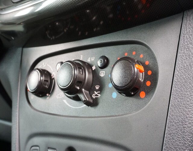 Inside Sandero Diesel  Azul Cosmos