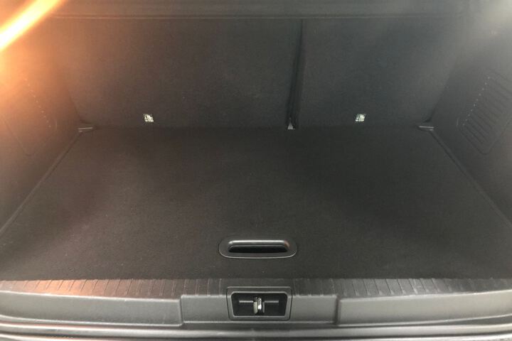 Inside Captur  Blanco Marfil