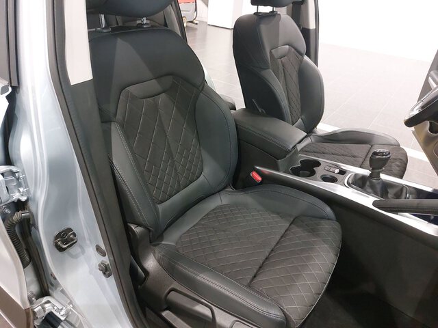 Inside Kadjar  Gris