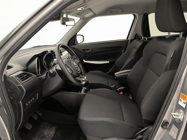 SUZUKI Swift VI 2017 00973119_VO38023732