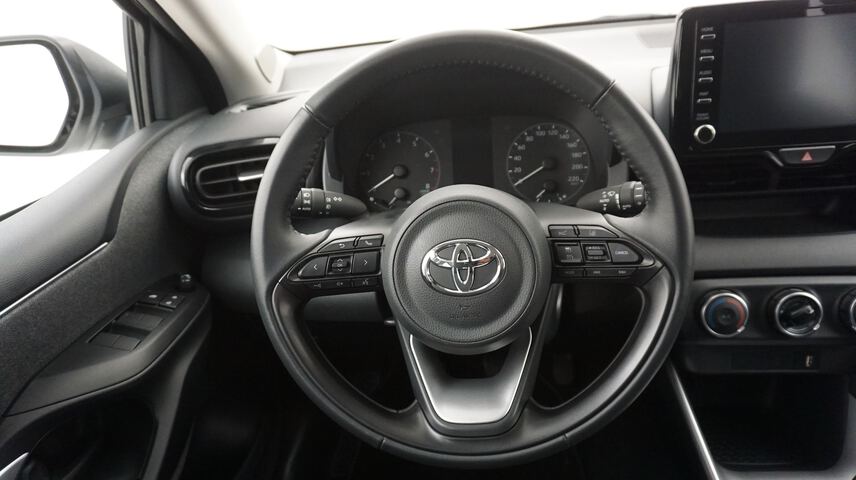 Inside Yaris  Blanco