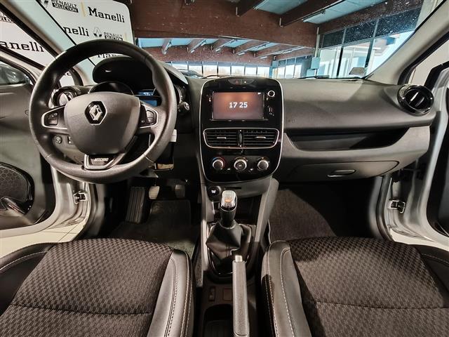 RENAULT Clio 00014437_VO38013022