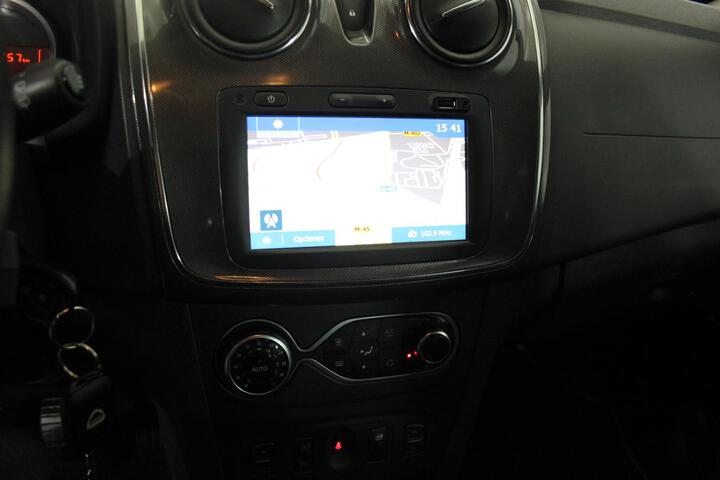 Inside Sandero Diesel  Blanco Glaciar