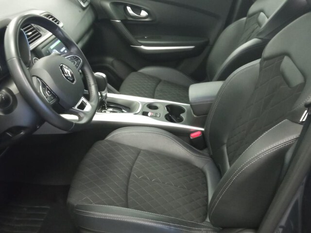 Inside Kadjar  GRIS