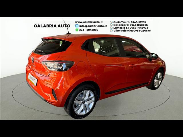 RENAULT Clio 00221969_VO38033579