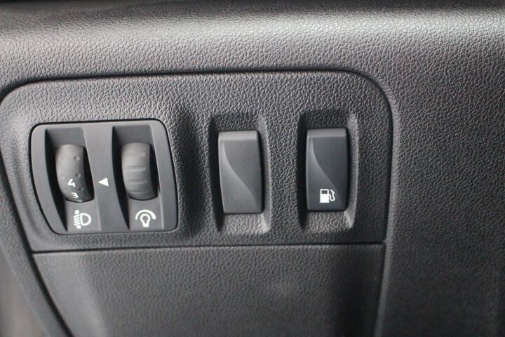 Inside  Megane  Blanco Nacarado