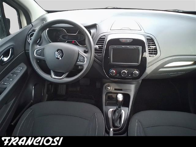 RENAULT Captur I 2017 00023359_VO38013018