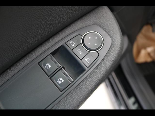 RENAULT Clio V 2019 00551349_VO38013066