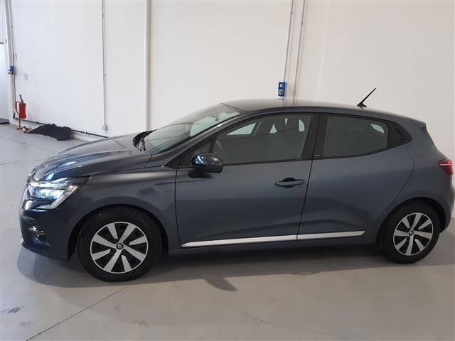 RENAULT Clio 02598500_VO38013041