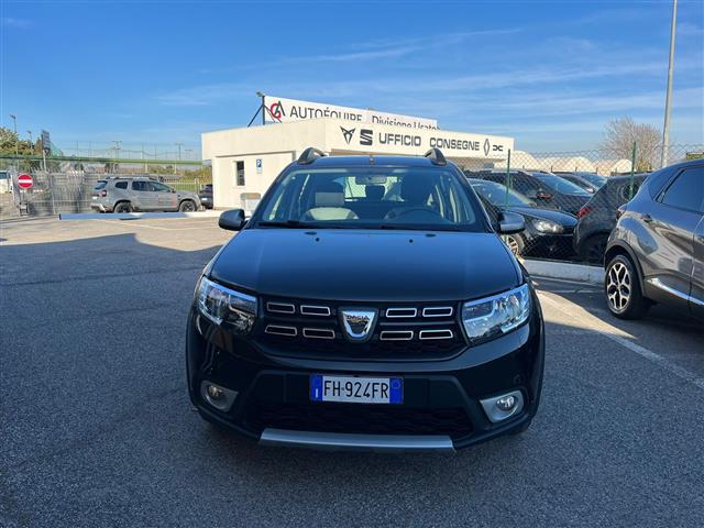 DACIA Sandero  Stepway 02641006_VO38043366