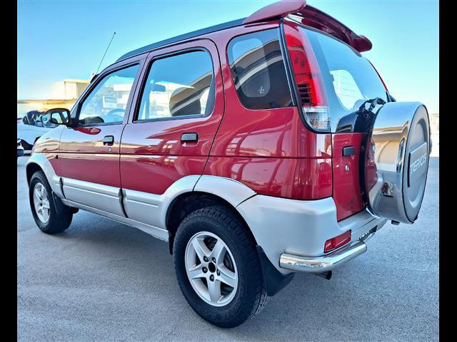 DAIHATSU Terios 00811898_VO38013074