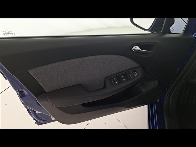 RENAULT Clio V 2023 00974169_VO38023732