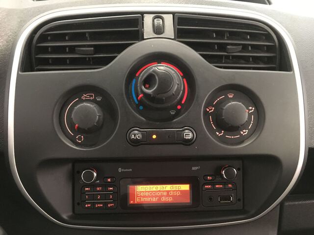 Inside Kangoo Furgón Diesel  BLANCO