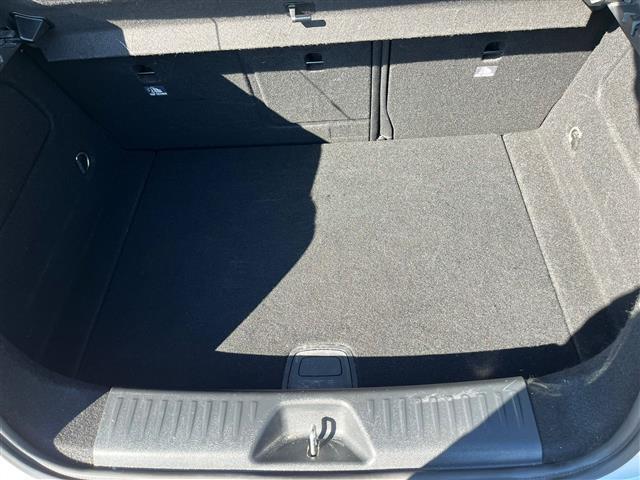 MERCEDES Classe A 02640033_VO38043366